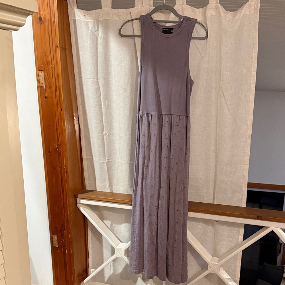 Sleeveless Purple Maxi Dress
